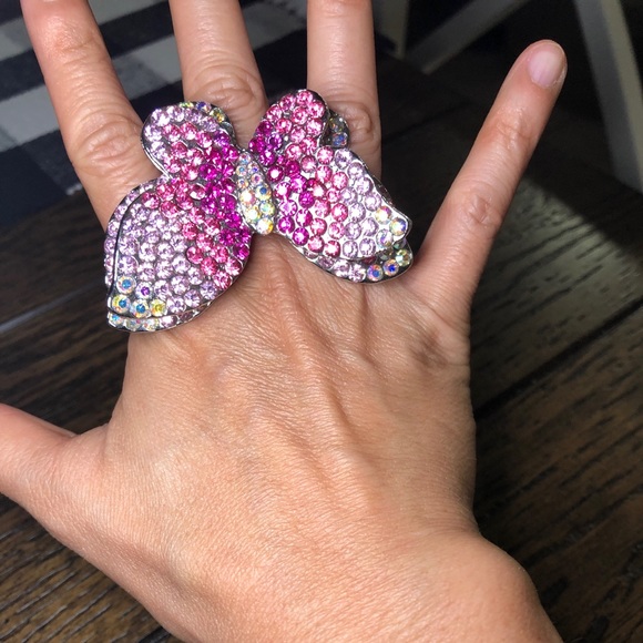 Large Swarovski Crystal Butterfly Ring 6+ - Picture 6 of 7